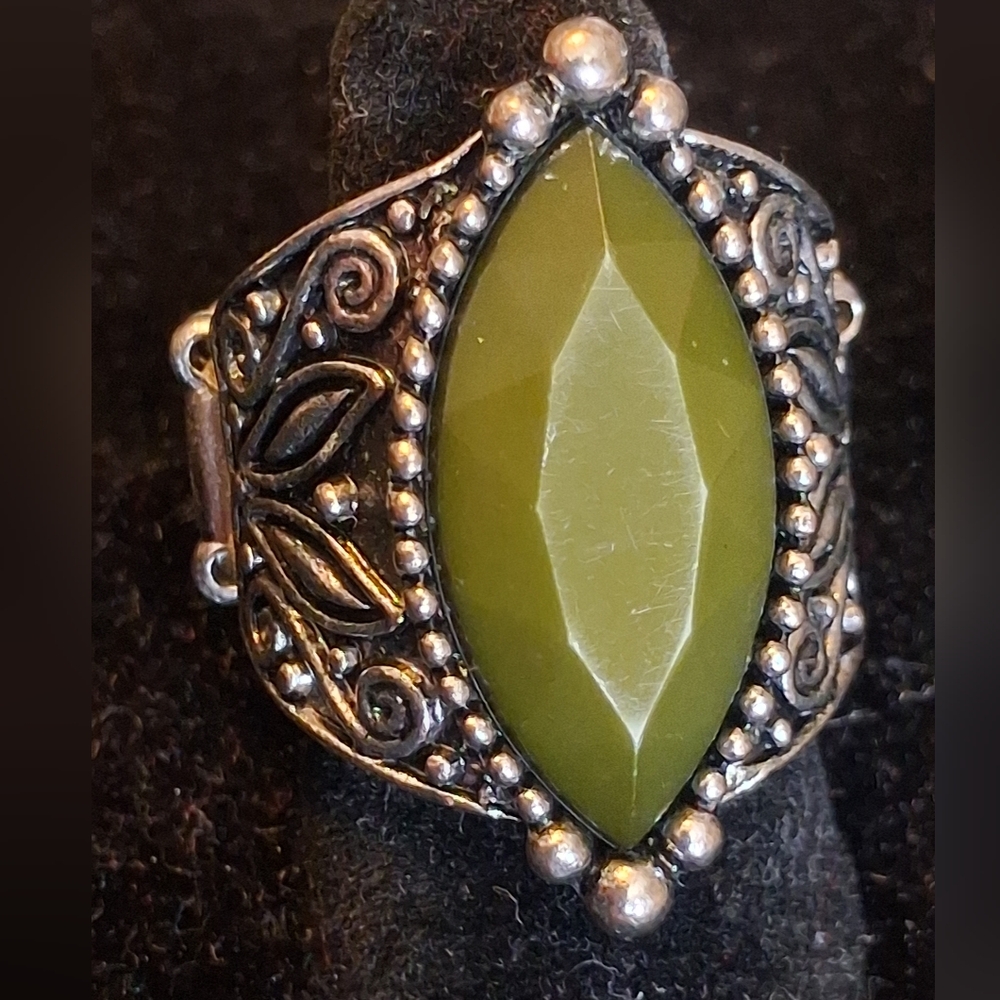Paparazzi Olive Green Marquise Stone Filigree Ring